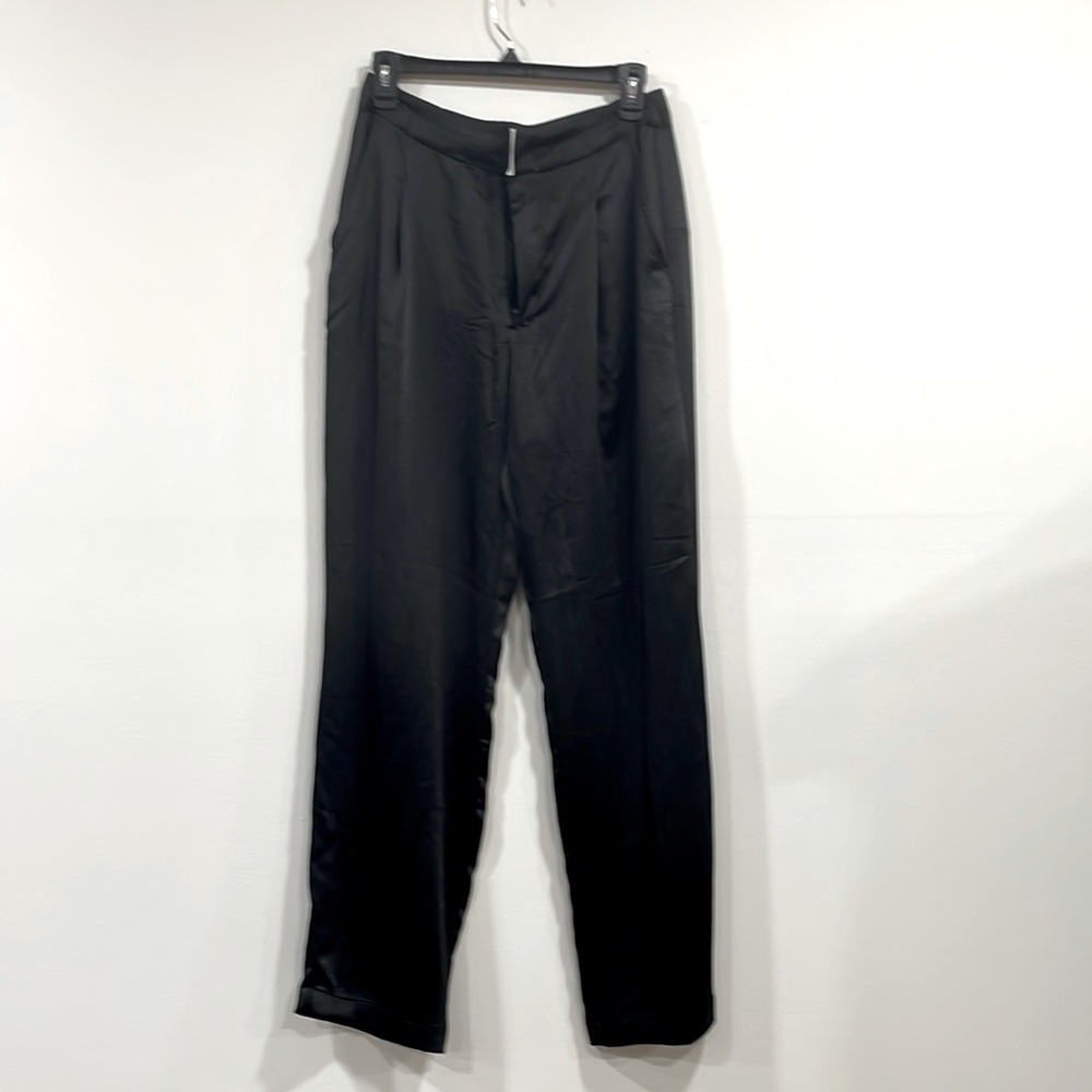 Viral, Satin trousers, Gap! Baggy, slouchy. Size 6